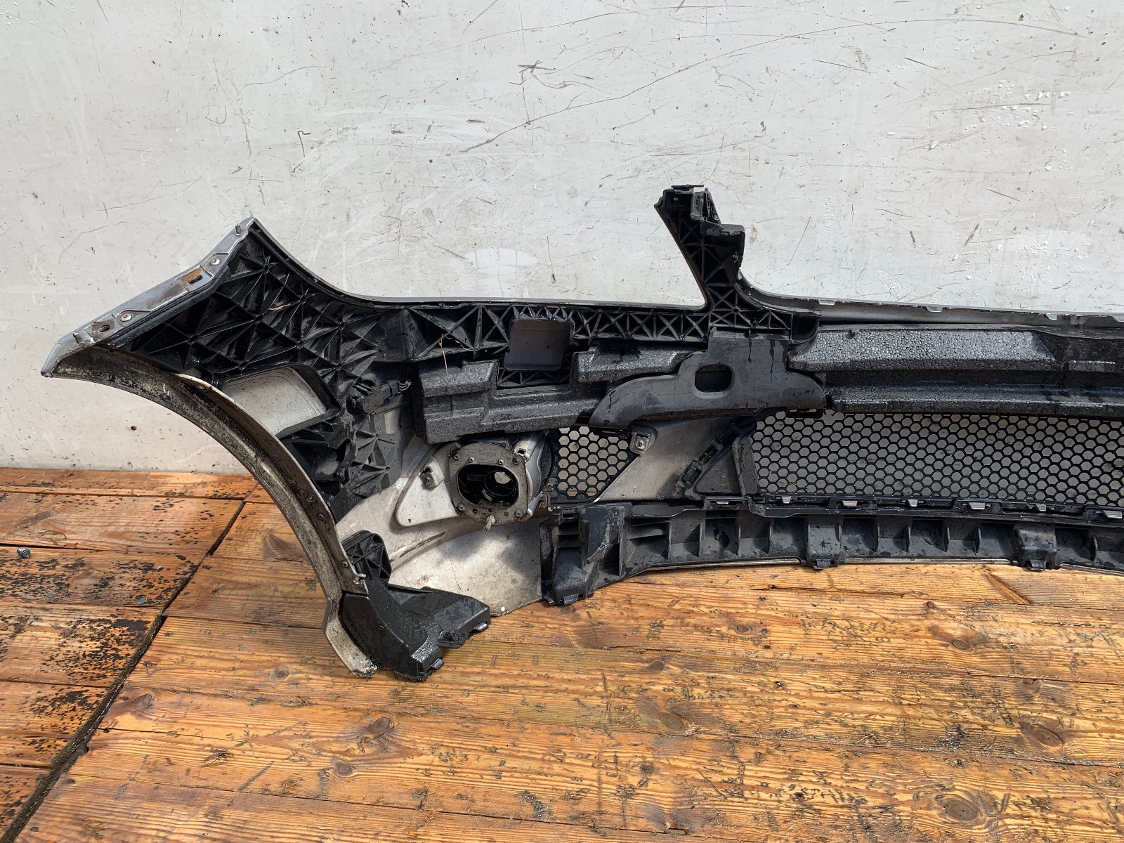 Mercedes C Class Front Bumper Fogs Grilles C200 W204 2007-2010 Pre-FL Silver - Image 14