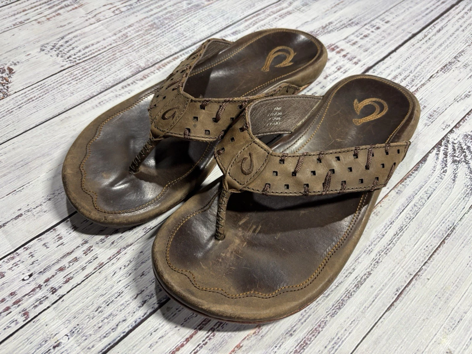 Mens Olukai Sandals Sz 10 Brown Polani Leather Flip Flops 1402