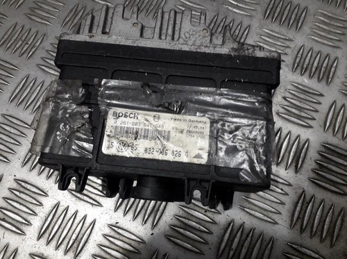 032906026G Motormanagement, Steuergerät, ECU  0261203647 Volkswa DE517813-50