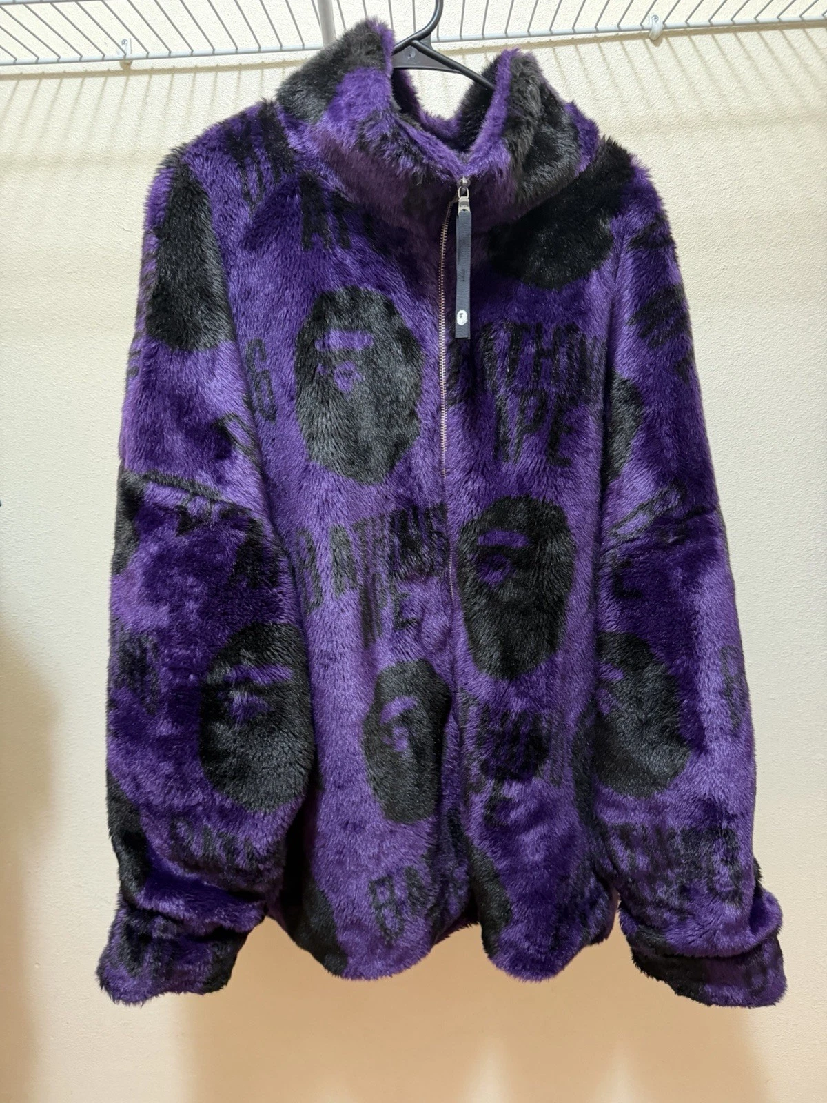 A Bathing Ape BAPE Men's Full Zip Faux Fur Jacket Purple/Black Graphic 2XL - product detail image 3
