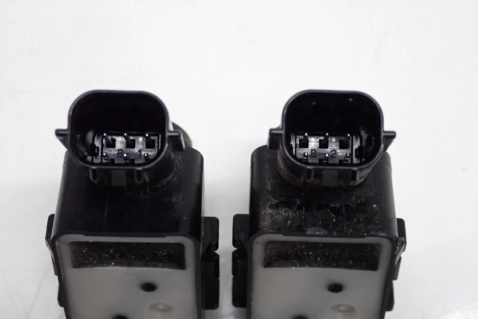 TOYOTA COROLLA MK12 FRONT PARKING SENSOR (SET OF 2) 89341-33220 - Image 4 of 4