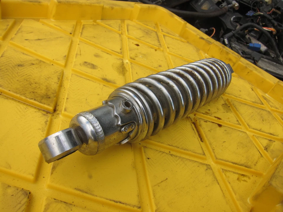 Amortiguador trasero Suzuki GS1100 GL 1983 Foto 3 de 4