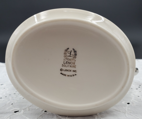 Creamer and Sugar Bowl with Lid Lenox China - Solitaire with Platinum Trim - Picture 7 of 14