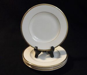 ROYAL DOULTON HEATHER  H5089 IVORY WITH GOLD TRIM DINNER PLATE 