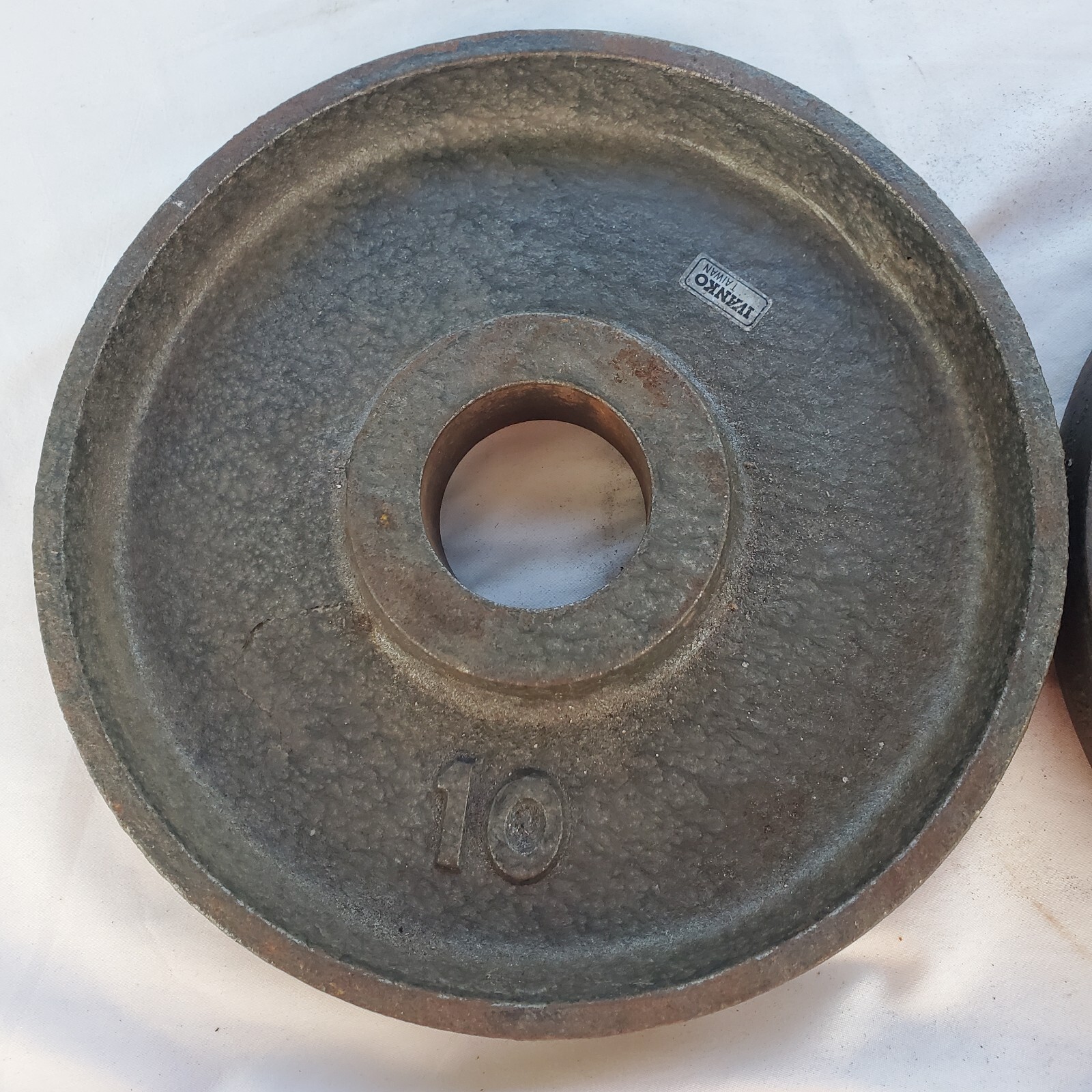 IVANKO Olympic Set Of Two 10lb Gym Weight Plates OM M Series Cast Iron