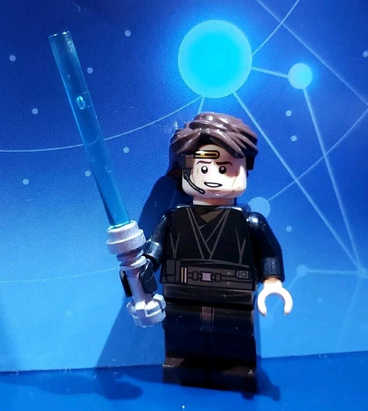 Lego Star Wars Minifigure Anakin Skywalker Lightsaber Headset SW0526 Dark Brown