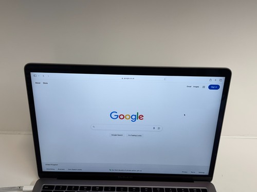 Apple MacBook Air 13" A1932 2018 i5-8210Y 16GB RAM 128GB SSD Grey - Picture 6 of 23