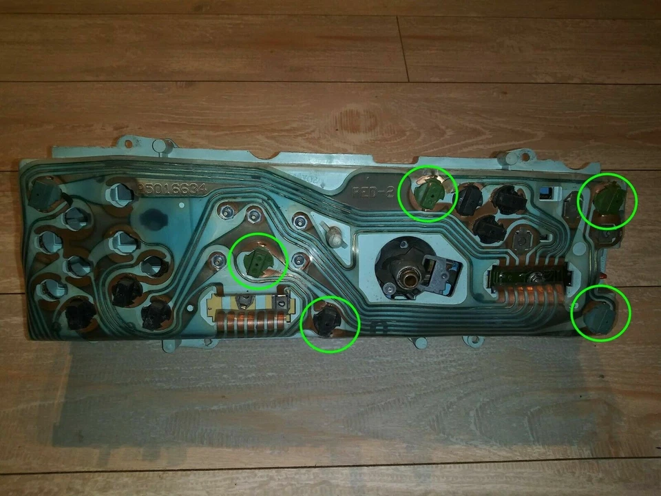 Cuadro de instrumentos LED blanco frío para Oldsmobile Olds 78-86 Cutlass Foto 3 de 4