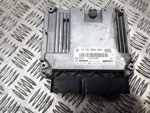 2011 OPEL ASTRA STEUERGERAT 1300CDTI 55583654 0281018454