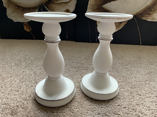 Signature Homestyles Small Candleholder Whitewash CH809 Pillar Holder Wooden NIB - Picture 6 of 7