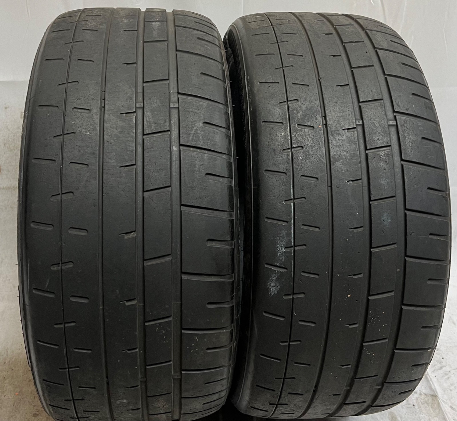 2 - NO REPAIRS 245/35ZR19 XL (93Y) Pirelli P Zero Trofeo R (MC2) McLaren - 1167