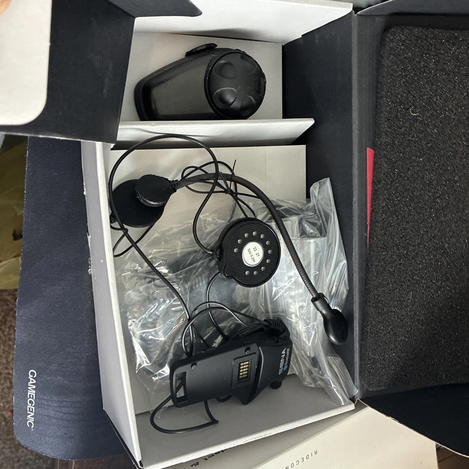 Intercomunicador de auriculares Bluetooth para motocicleta SENA SMH10 Foto 3 de 4