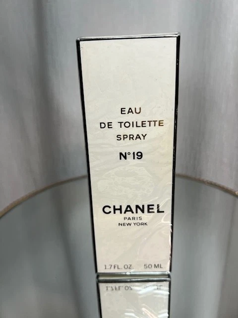 Spray Chanel No 19 Eau de Toilette for Women for sale | eBay UK