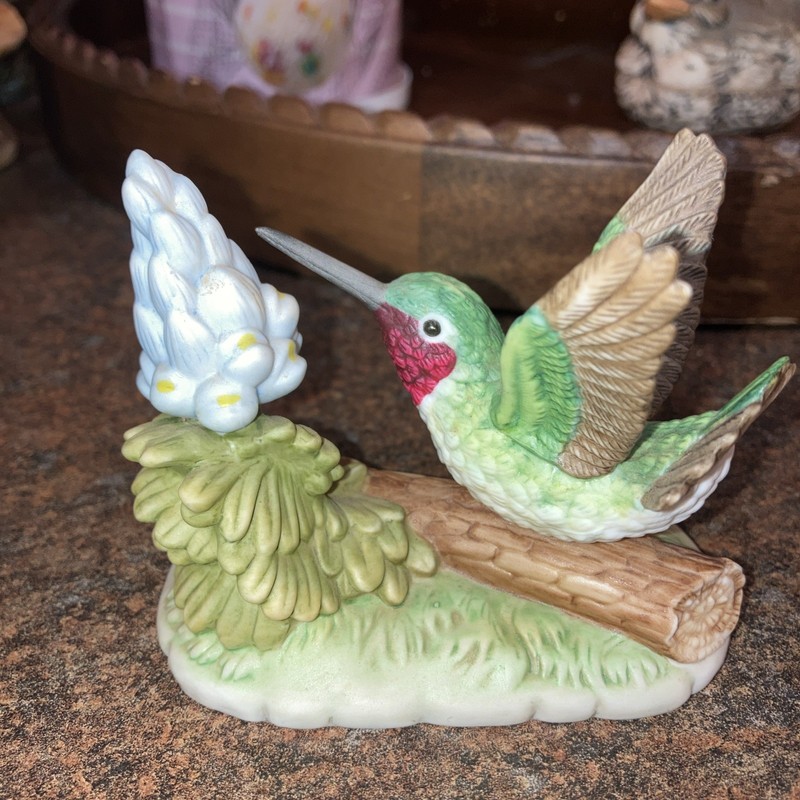Black Chinned Hummingbird with Texas Blue Bonnet Figurine Bronson 1996