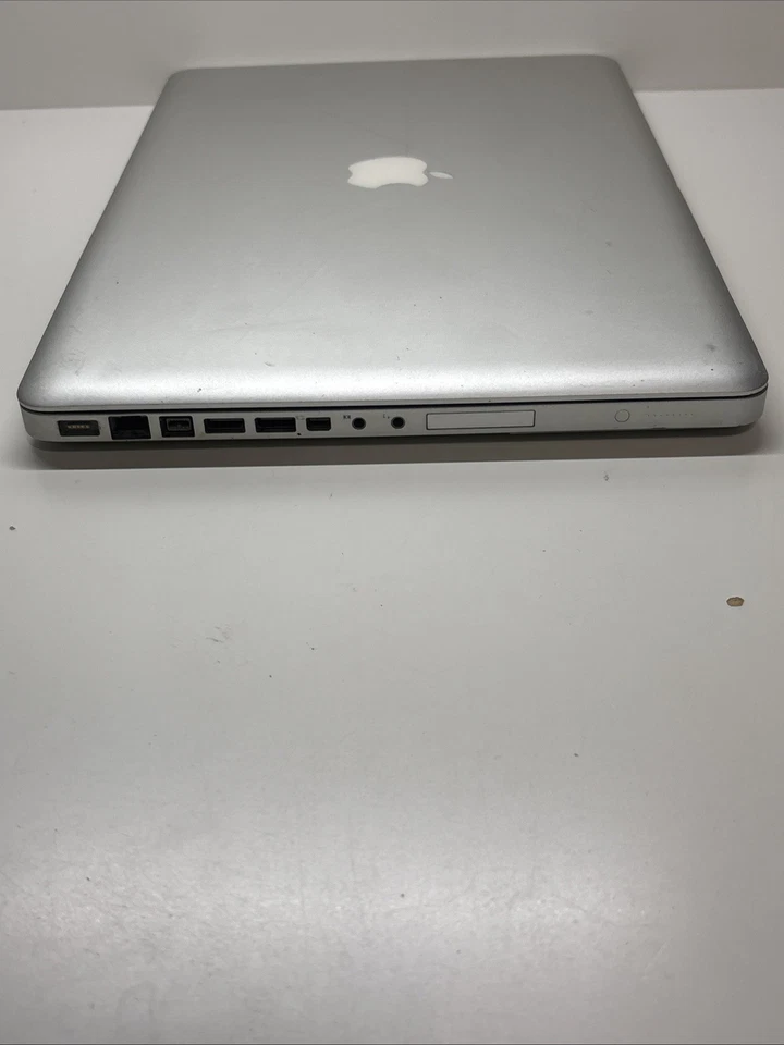 Apple MacBook Pro A1286 – Non-Booting | For Parts/Repair | Sold AS-IS - Image 4 of 4