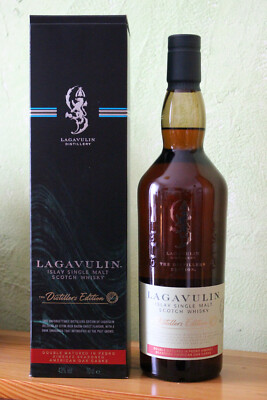 Lagavulin Distillers Edition 2022 Single Malt Scotch Whisky 43% Vol. 700ml