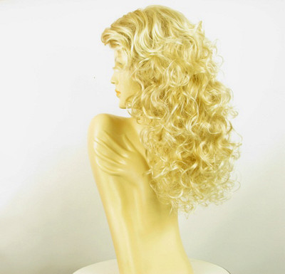 Perruque Femme Longue Blonde Doré Mèches Très Claires - Nom Meredith 24BT613 - Synthétique Bouclé - Neuf Avec étiquettes
