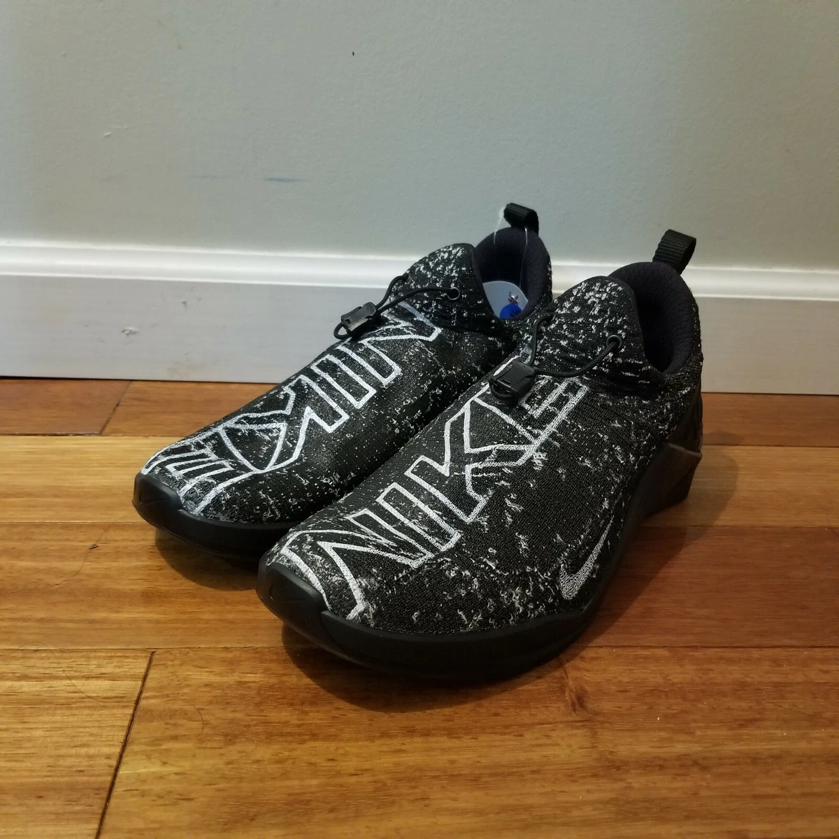 New Nike React Metcon Black White Oreo Yoga BQ6046 010 Size 10.5