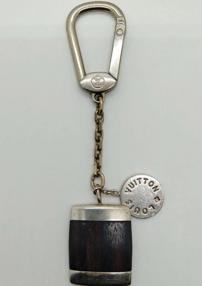 Berloque autêntico Louis Vuitton Porte Clé Bois bolsa chaveiro M65337 madeira metal #6073P - Imagem 2 de 4