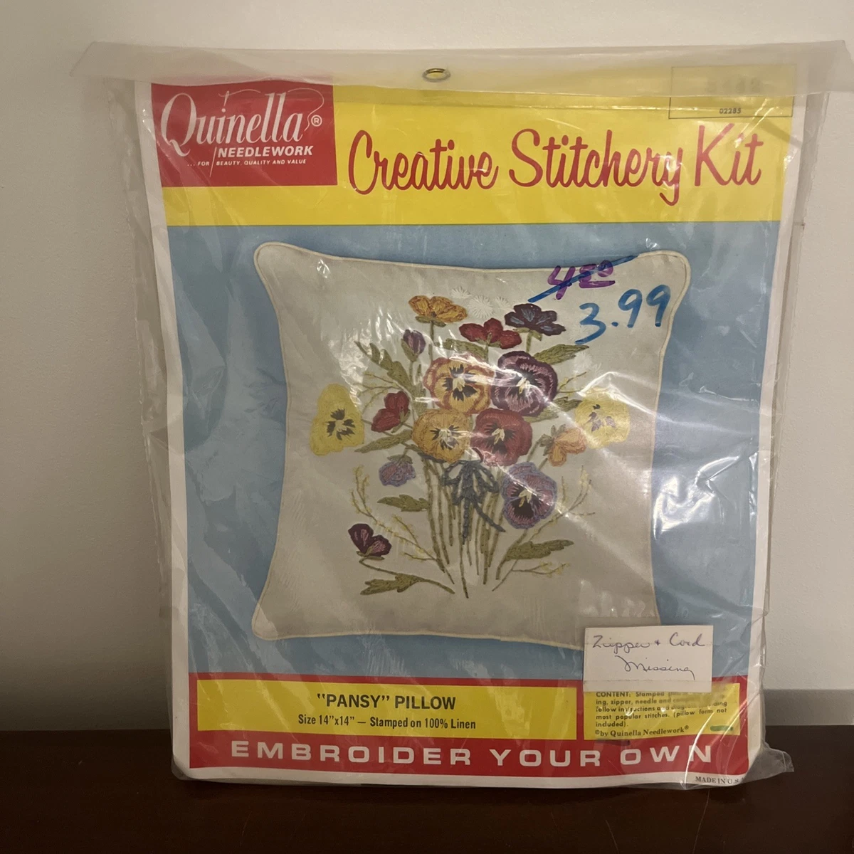 Kit Broderie Creative Stitchery – Queen Anne's Lace – Coussin 33x33cm