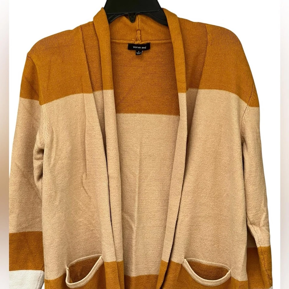 Cárdigan Verve Amí Rayas Frente Abierto - Talla L - Preciado Foto 3 de 4