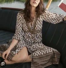 Veronica Beard Alessandra Printed V Neck Dress in Cream Mutlicolor Size 8 NWT