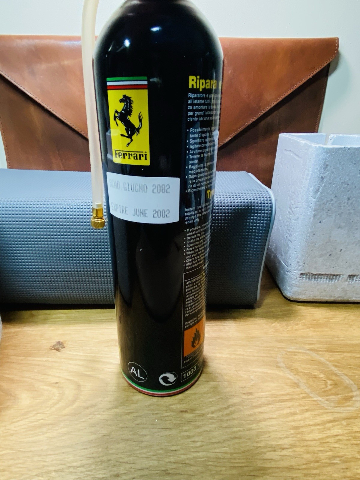 OEM🟥 FERRARI 360 Tire Repair Kit Bag +Foam TYRE F355 575 550 456 Modena SPIDER