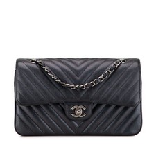Authenticated Chanel Medium Classic Chevron Caviar Double Flap Black Leather