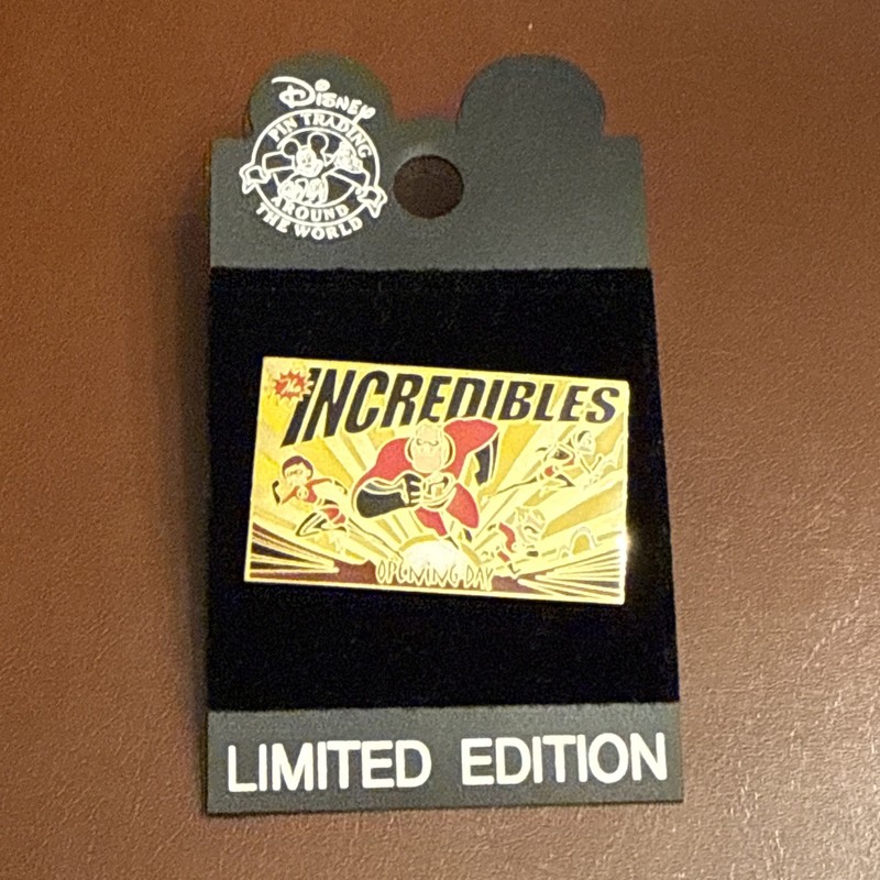 WDW CAST EXCL. THE INCREDIBLES OPENING DAY PIN LE 1500