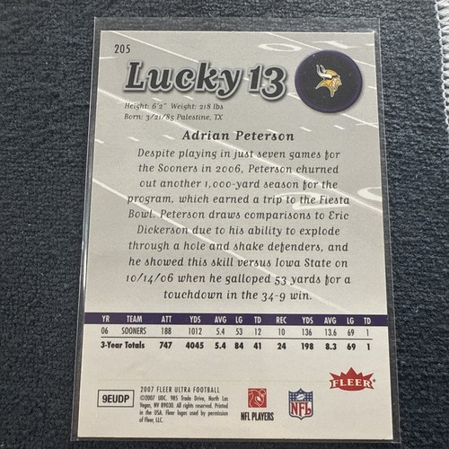 2007 Fleer Ultra Adrian Peterson Lucky 13 RC oro #205 Vikings - Foto 2 di 2
