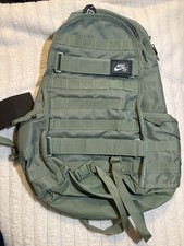 Nike SB RPM Backpack Green 15L Fits 15 Laptop...
