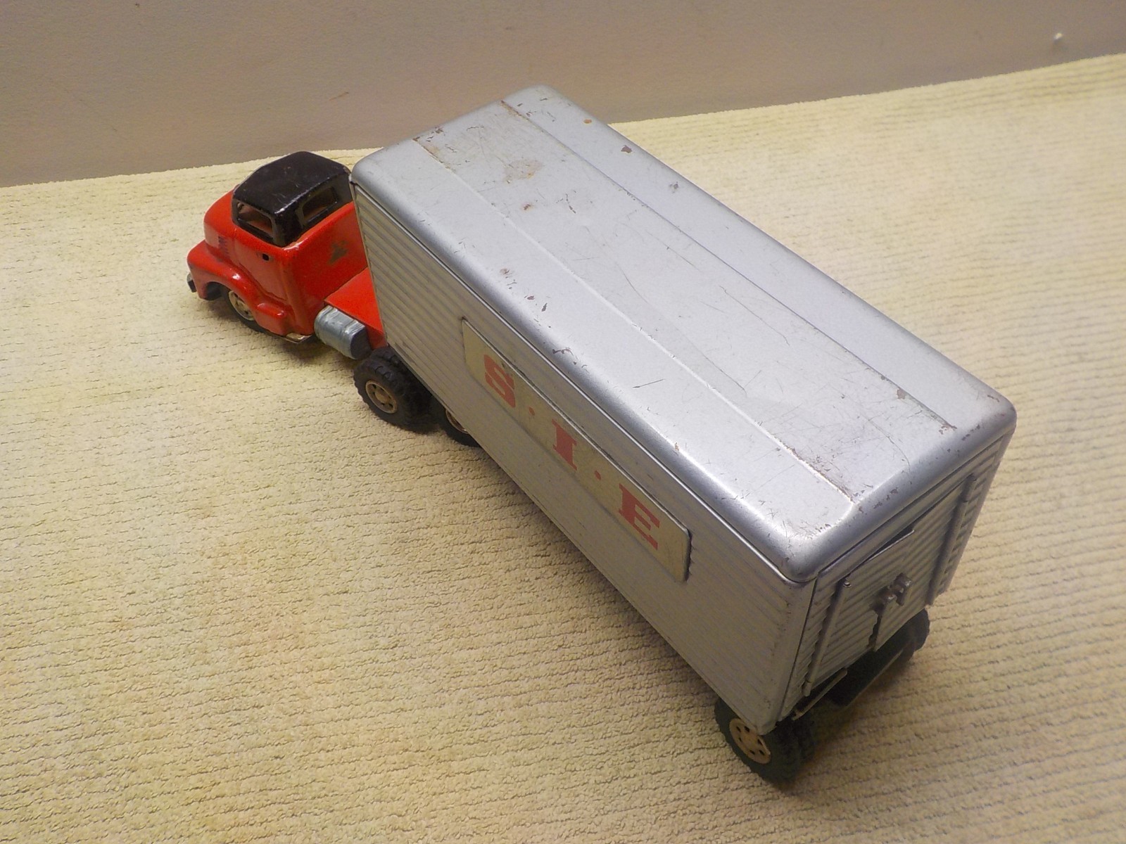 SSS JAPAN SIE Tractor and Trailer Friction Motor Works