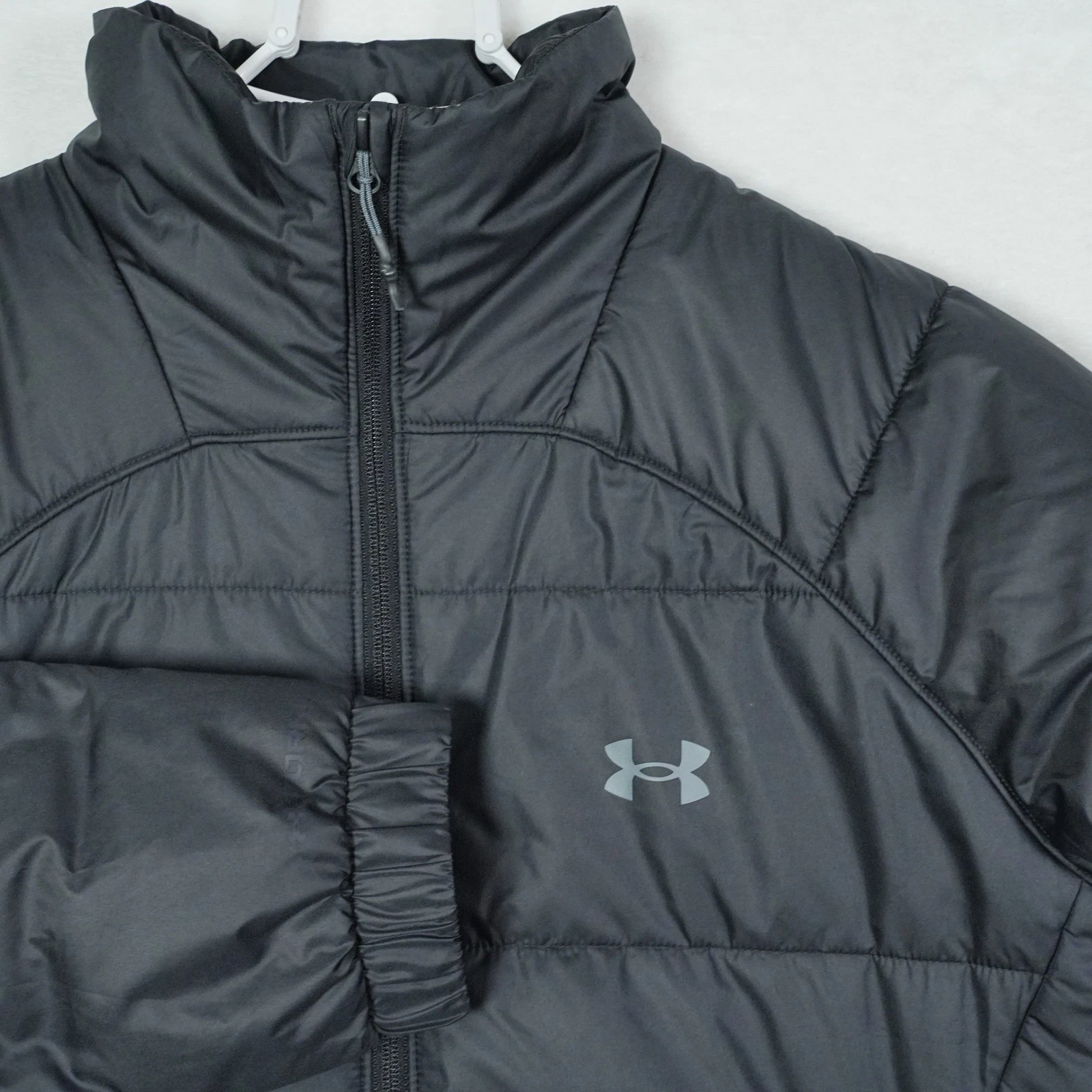 Under Armour Storm Mens Black Insulated Puffer Jacket 1380871 Size Medium