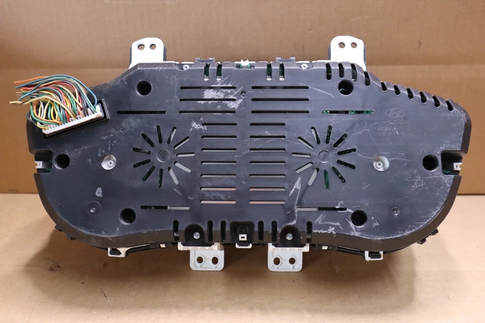 2015 2016 Hyundai Genesis Speedometer Instrument Cluster OEM 94001-B1210 C162 - Image 4 of 4