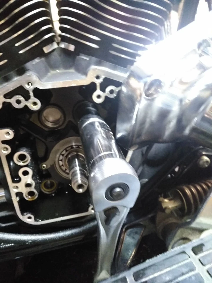 HERRAMIENTAS INSTALADORAS Y EXTRACTORAS DE COJINETES DE LEVA INTERIOR DE DOBLE LEVA APTAS PARA HARLEY 99-17 88, 96, 103 Foto 4 de 4