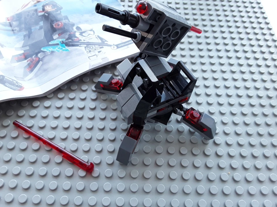 Lego Star Wars Paquete de Batalla Vehículos Variedad de Caminantes, Velocidad y Torretas Foto 4 de 4