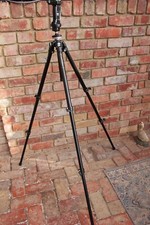 MANFROTTO 190 TRIPOD WITH PISTOL GRIP 222 HEAD