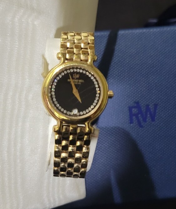 Montre Bracelet Femme Raymond Weil Tango - Boîtier Noir, Cadran Blanc Chiffres Romains - Neuf Avec Boîte