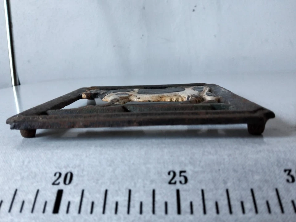 Vecchie Sottopentola In Ghisa - Immagine 3 di 3