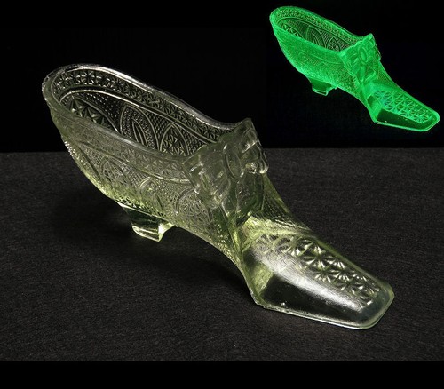 Uranium Vaseline Glass Shoe-Shaped Ornament, Beautiful Cut,