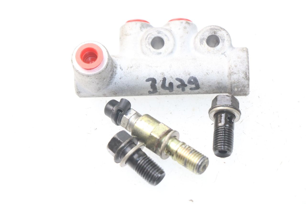 DISTRIBUITORE FRENO - SYM GTS EVO 125 (2009 - 2013)