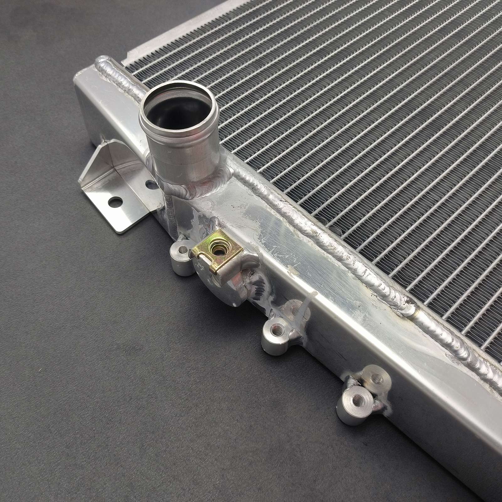 400121253D Left Aluminum Radiator for 10-14 Lamborghini Gallardo LP550-2 LP560-4