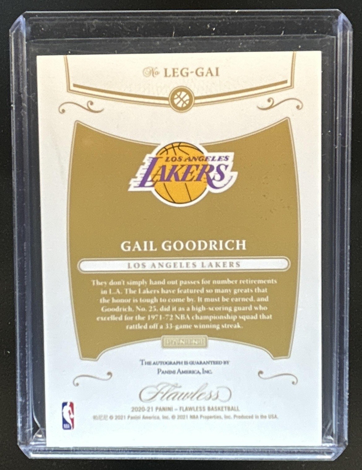 2020-21 Panini Flawless Gail Goodrich Legendary Scripts Auto #/25 Lakers view 2
