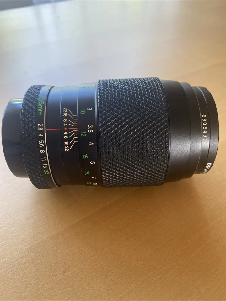 Lente Rollei 135 mm f2,8 Rolleinar MC con montaje QBM con estuche Foto 3 de 4