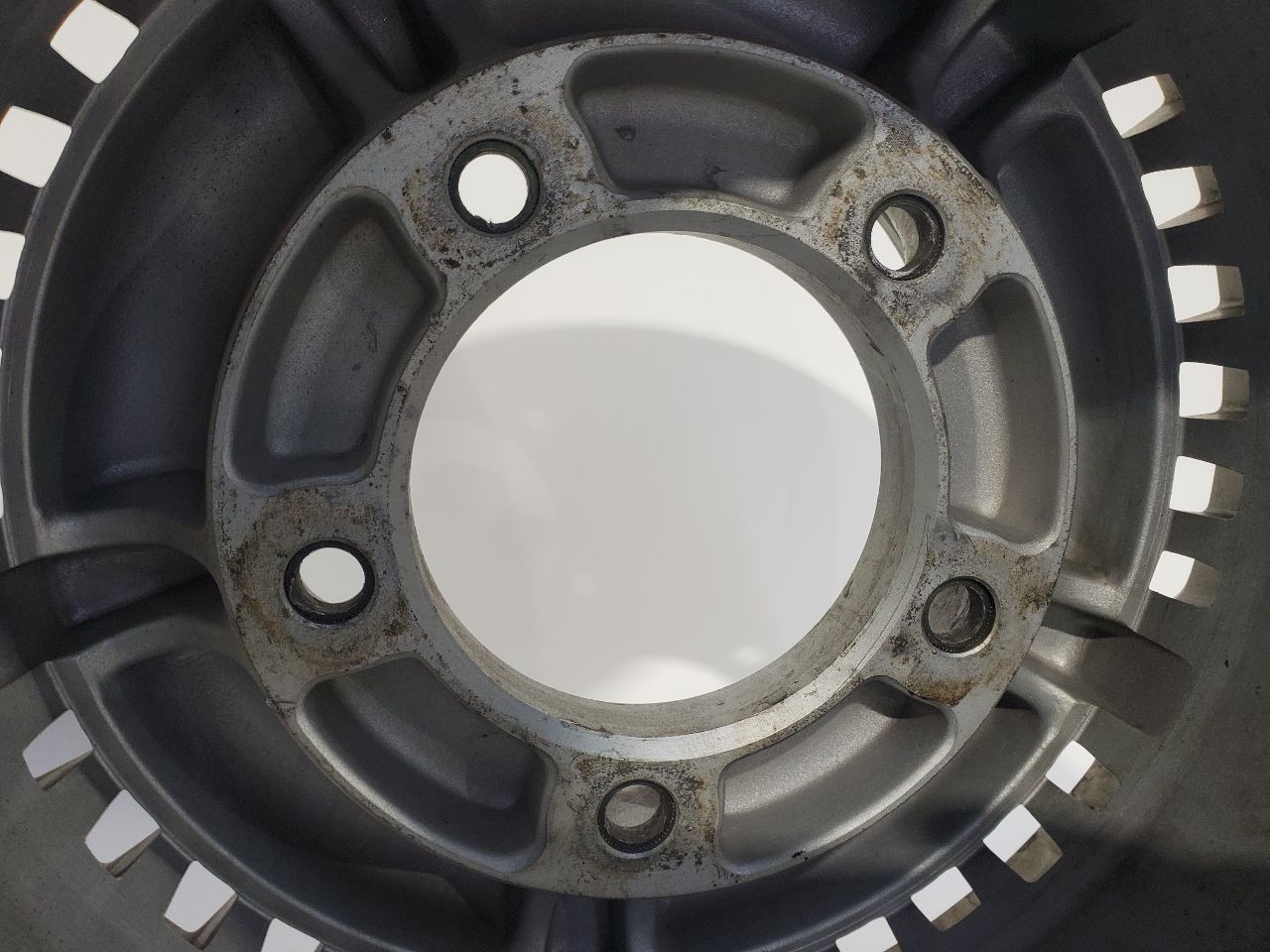 Used Wheel fits: 1991 Bentley TURBO R  Grade C