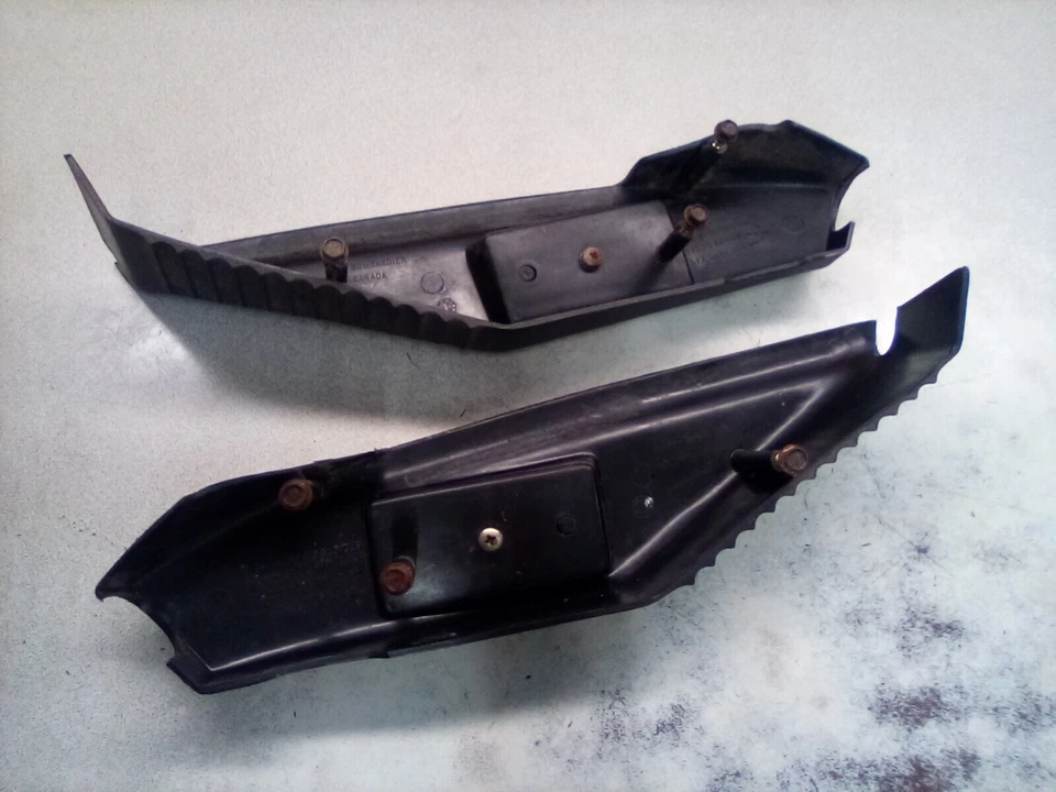 Ski-Doo Skandic 380 Formula Le Tour 1997 diestro y diestro plástico túnel trasero molduras piezas Foto 4 de 4