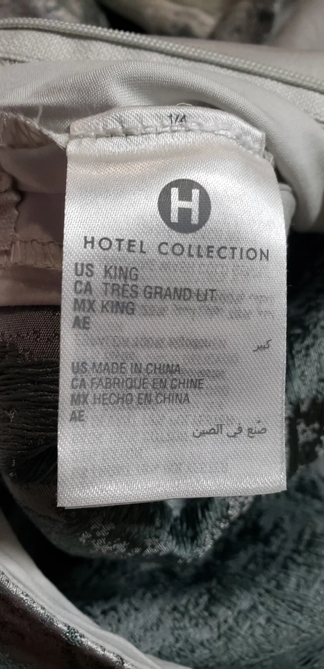 Edredón King Malaquita Hotel Collection. Nueva venta al por menor $465 Foto 3 de 4