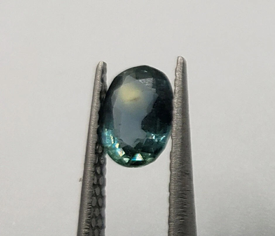 Australian Parti Zafiro Azul Teal .95ct 6.6x5mm Foto 3 de 4
