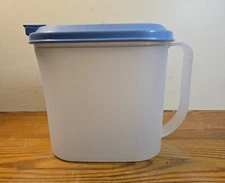 Tupperware Slim Line 1QT Pitcher With Blue Lid 2189A-1