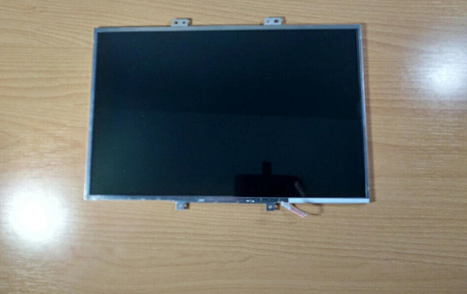 Used A Display B121EW03 V.6 LCD 12.1" Bildschirm Screen LCD CCFL